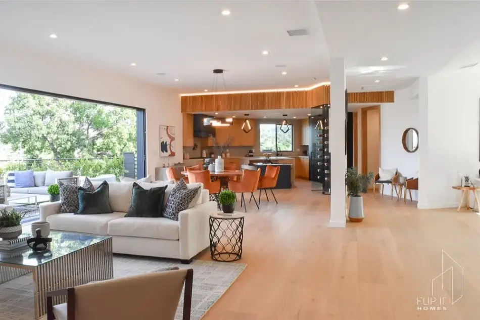 Minimalist Renovation, Encino